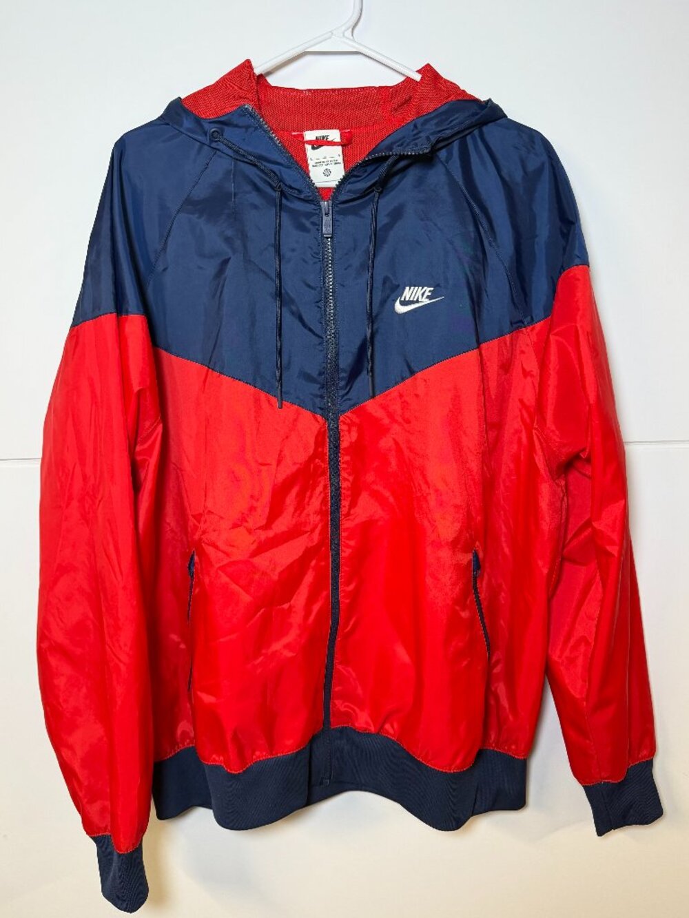 Nike Windrunner Men’s Hooded Jacket, Red/Navy/White, LARGE